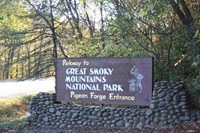 Pigeon Forge Parkway to the Great Smoky Mountains